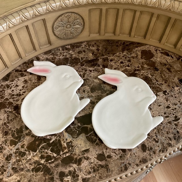 🐰Set of two Bunny Dessert Serving Plates - Picture 1 of 5